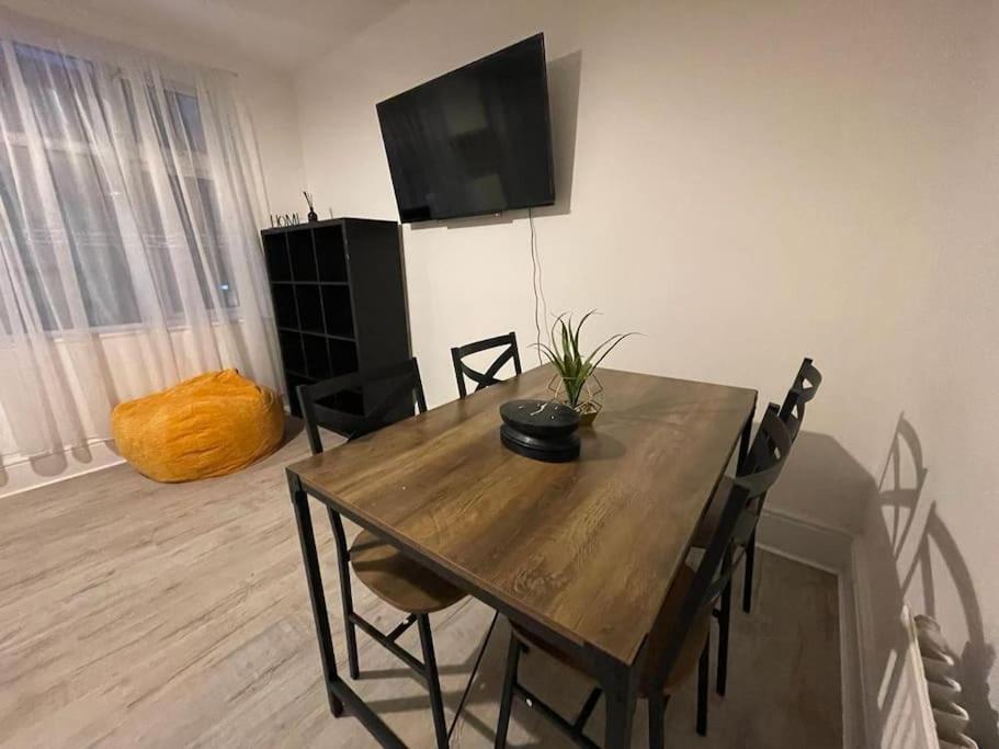 Beautiful 2 Bedroom On Tower Bridge 伦敦 外观 照片